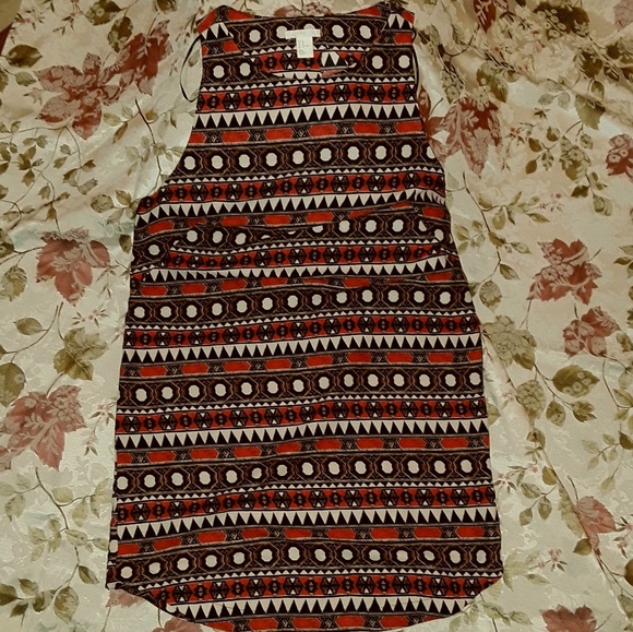 H&M Dresses & Skirts - H & M Shift Dress